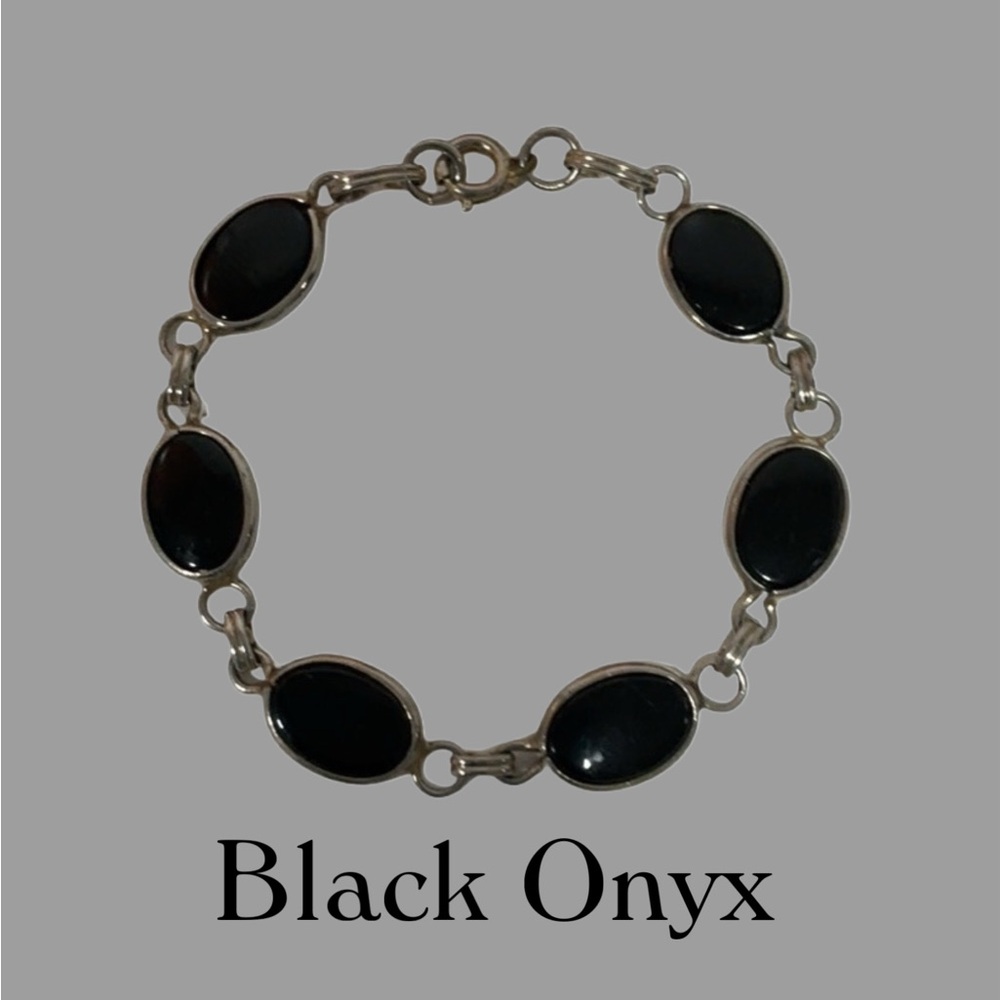 BRACELET Vintage Tennis Style Oval Black Onyx Bezeled Stones Silver Metal Links